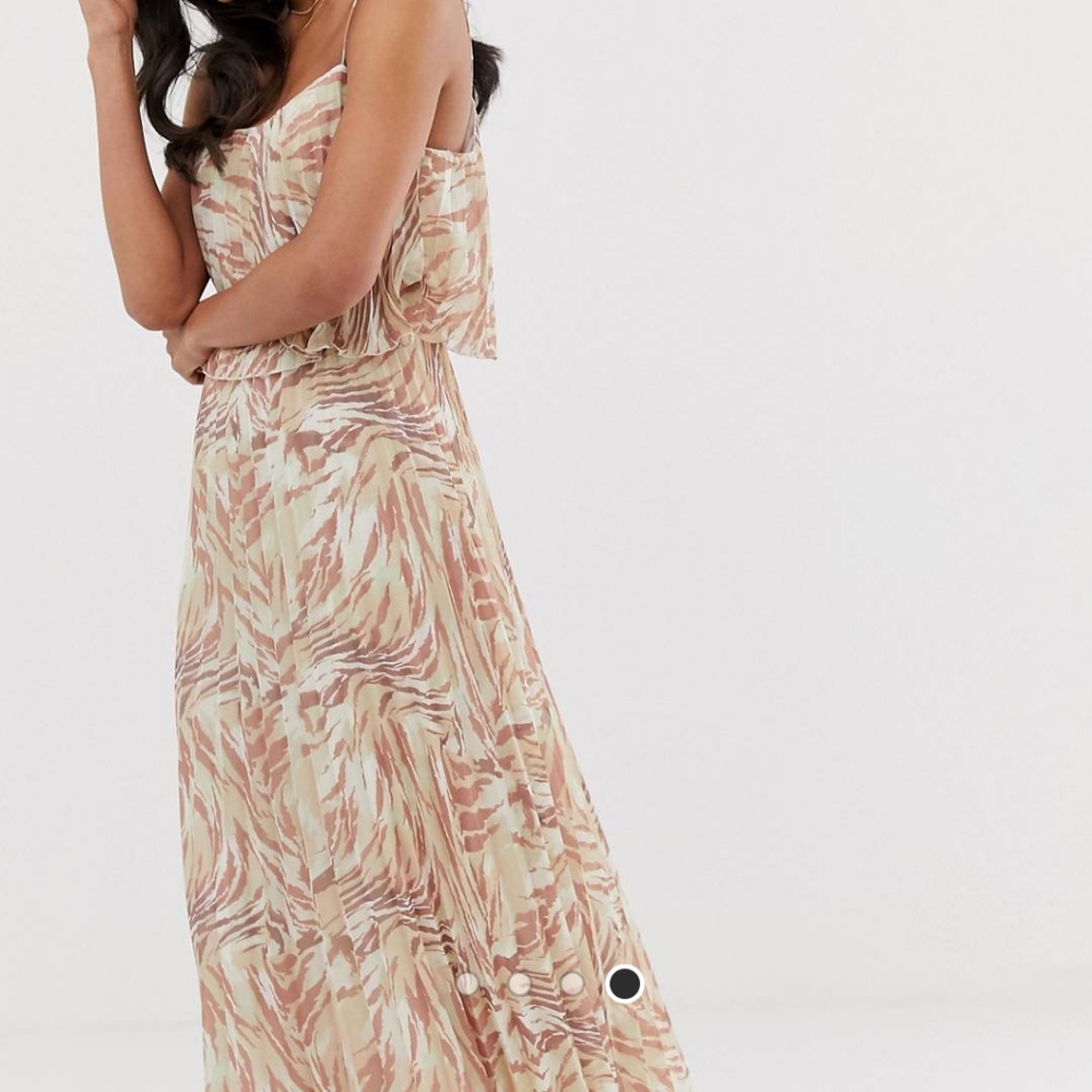 NWT Asos Maxi Pleated Dress sz 6